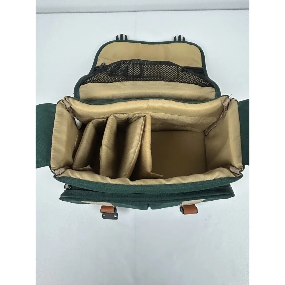 Vintage Canon Camera Bag Green Canvas Leather Trim Strap 12 x 9 x 7 Padded Case